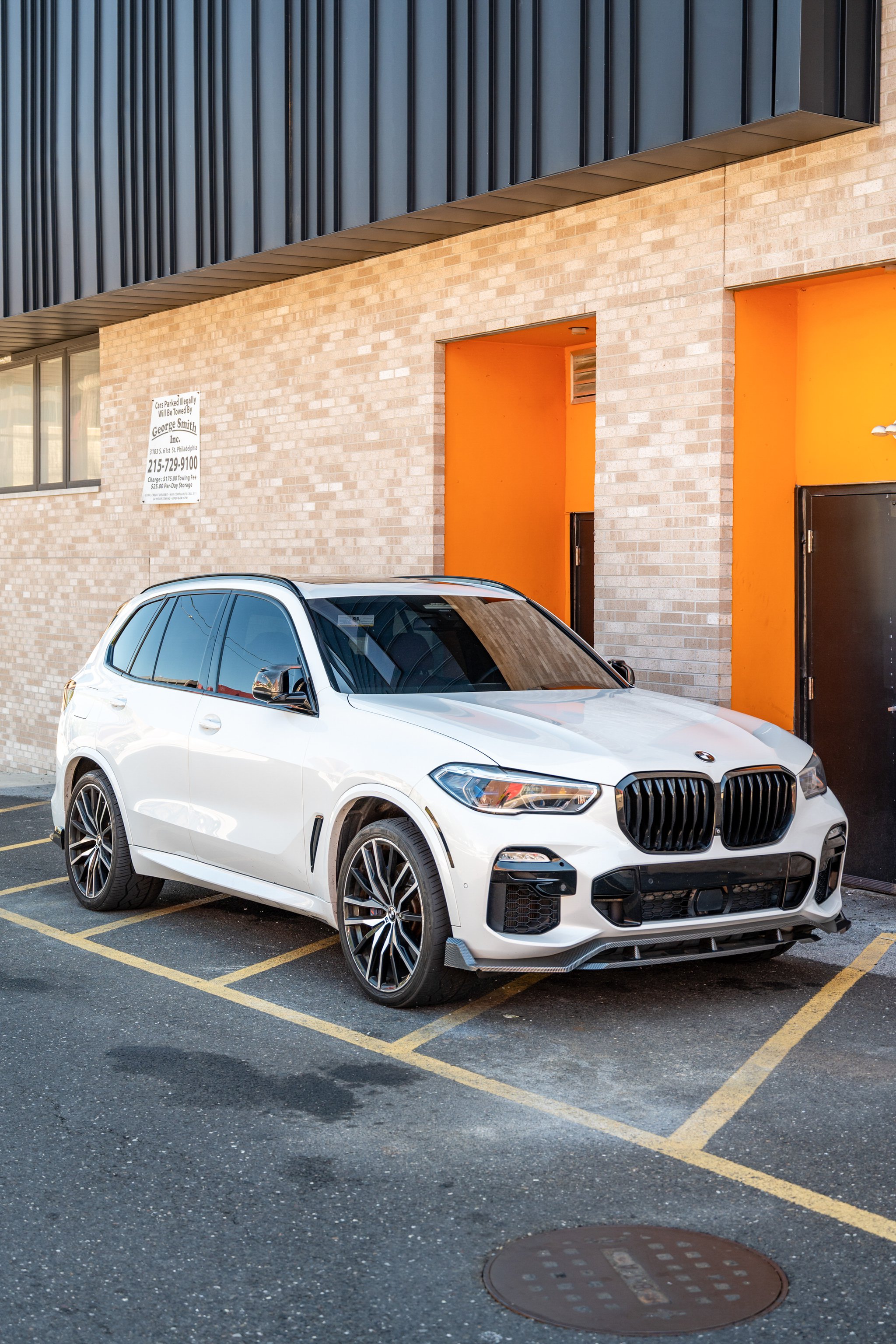Used 2019 BMW X5 xDrive50i w/ M Sport Package AWD/4WD image 2