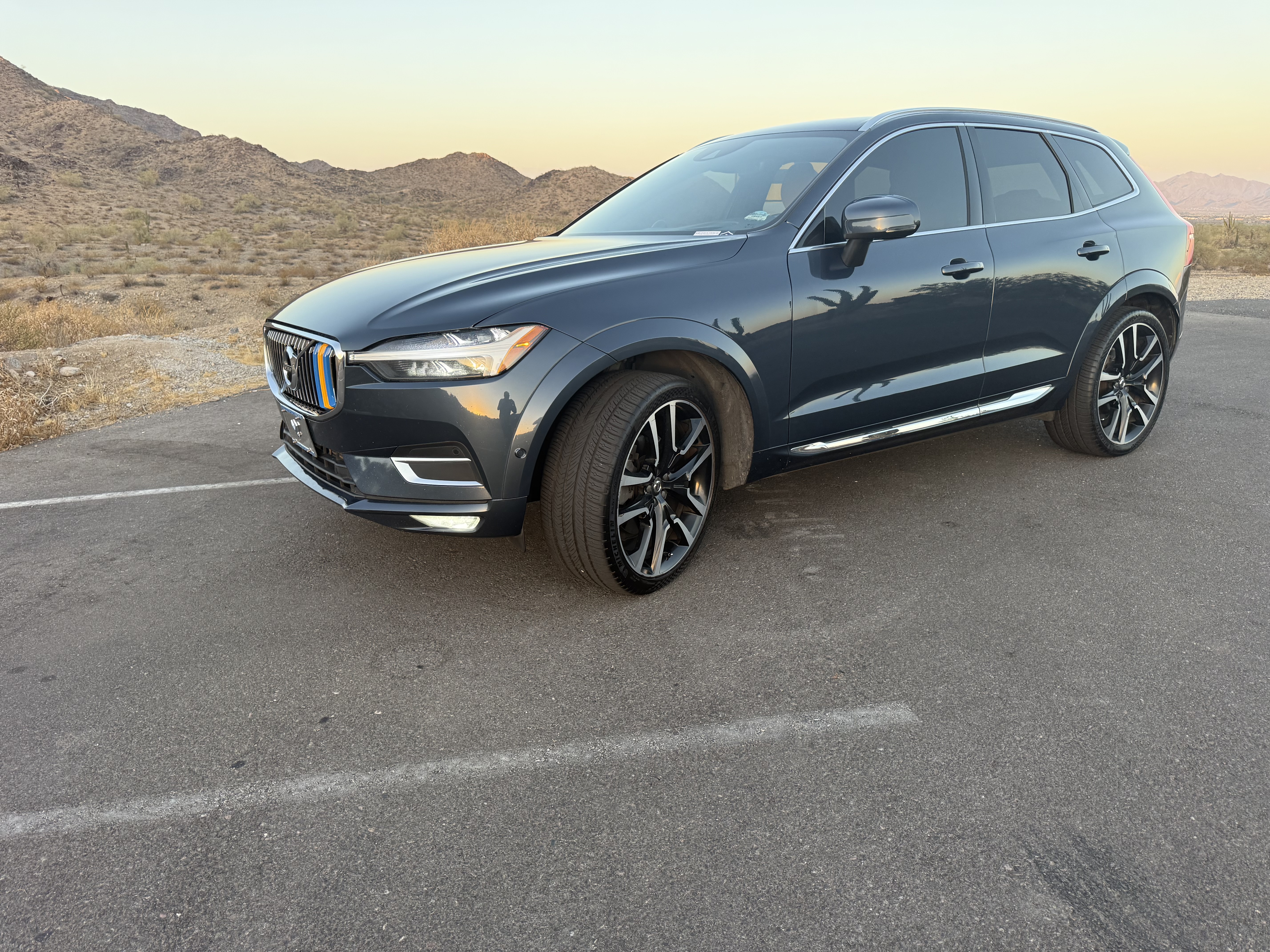 Used 2021 Volvo XC60 T6 Inscription AWD/4WD image 8
