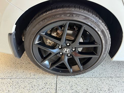 Used 2024 Honda Civic Si image 11