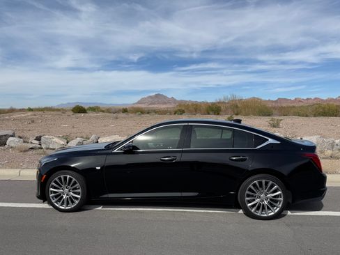 Used 2021 Cadillac CT5 Premium Luxury image 2