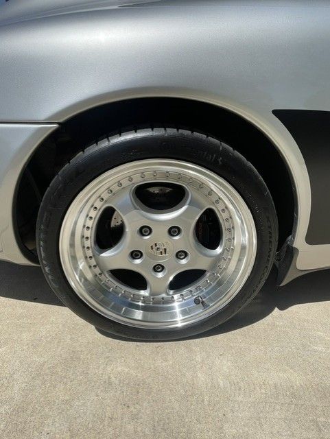 Used 2003 Porsche 911 Carrera image 18