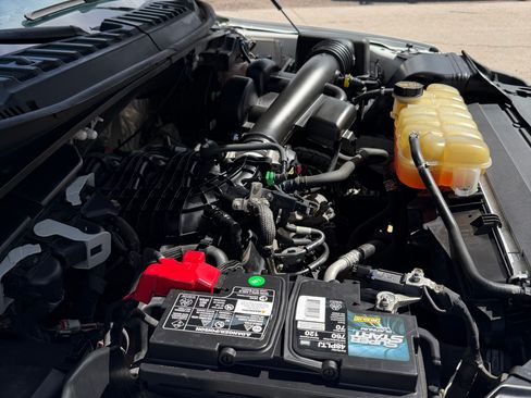 Used 2019 Ford F150 XLT AWD/4WD image 18