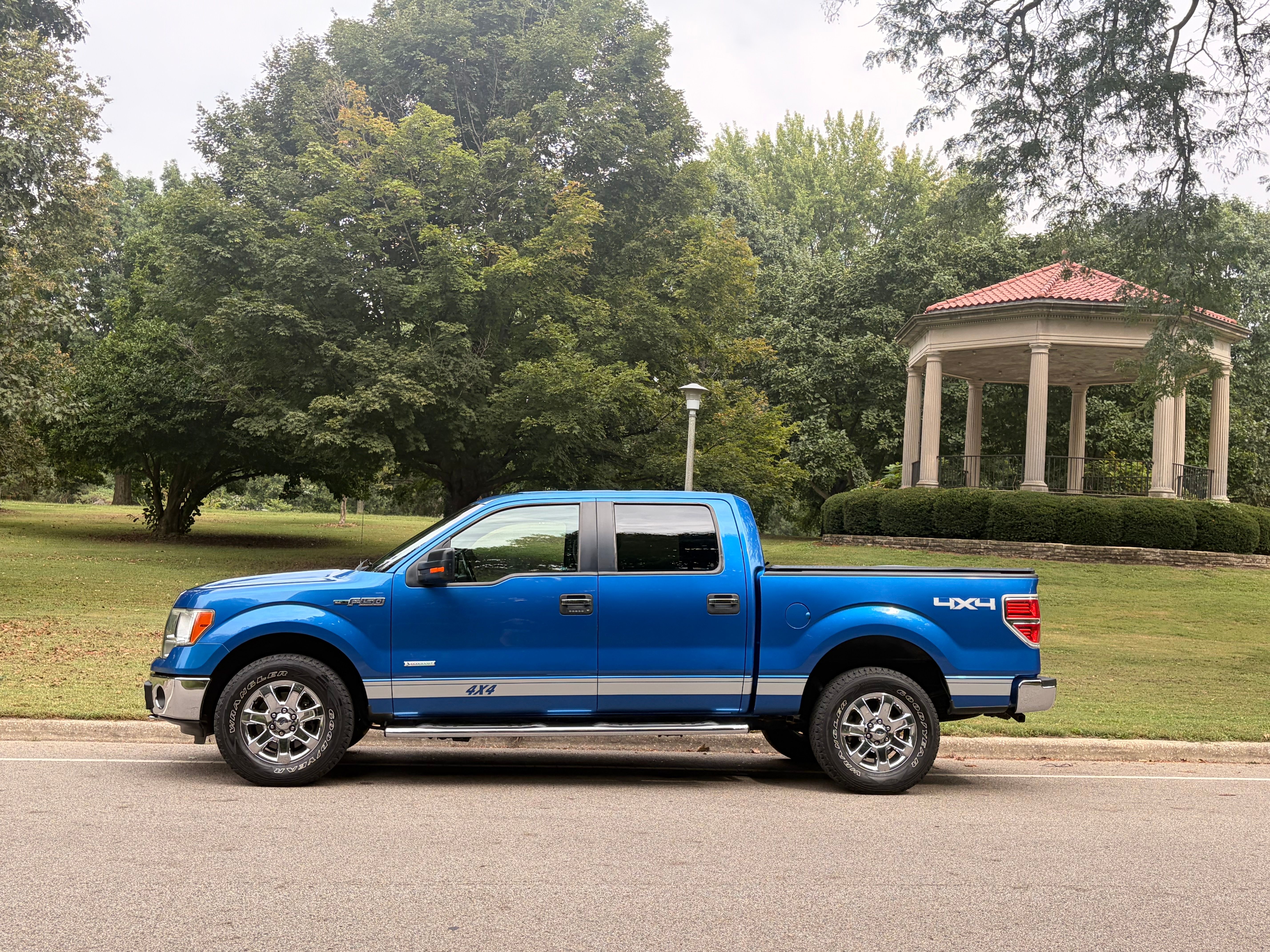 Used 2013 Ford F150 XLT w/ XLT Chrome Pkg AWD/4WD image 10