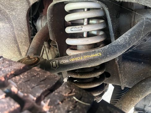 Used 2018 GMC Canyon SLT w/ Driver Alert Package image 5