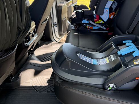 Used 2020 GMC Sierra 1500 AT4 w/ AT4 Premium Package image 19