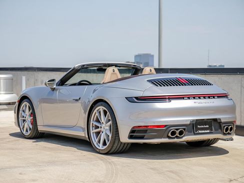 Used 2020 Porsche 911 Carrera 4S AWD/4WD image 4