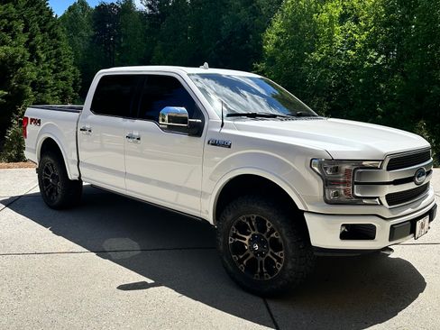 Used 2019 Ford F150 Platinum w/ Equipment Group 701A Luxury image 1