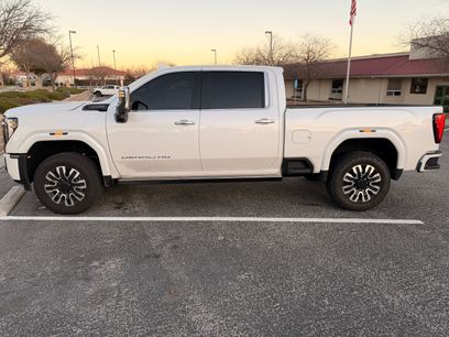 Used 2025 GMC Sierra 2500 Denali Ultimate w/ Max Trailering Package