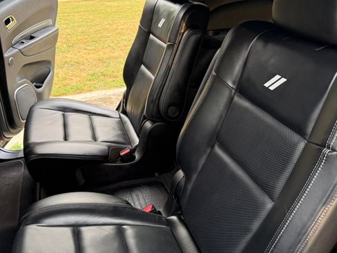 Used 2019 Dodge Durango R/T w/ Technology Group AWD/4WD image 22