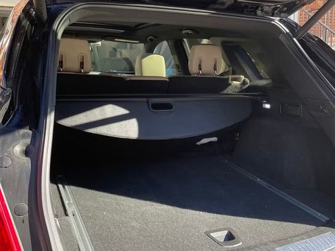 Used 2017 Cadillac XT5 Premium Luxury image 5