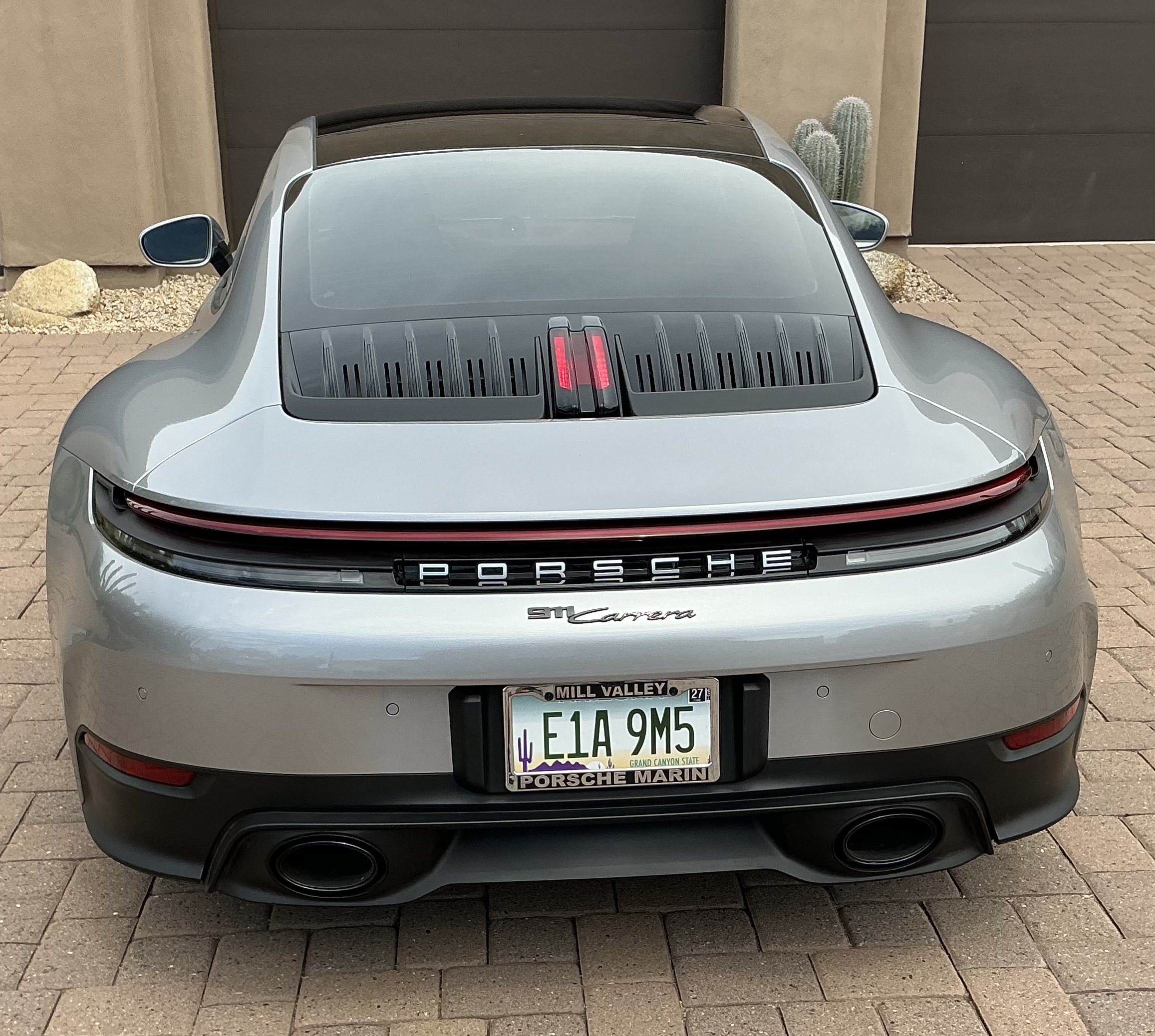 Used 2025 Porsche 911 Carrera T RWD image 8