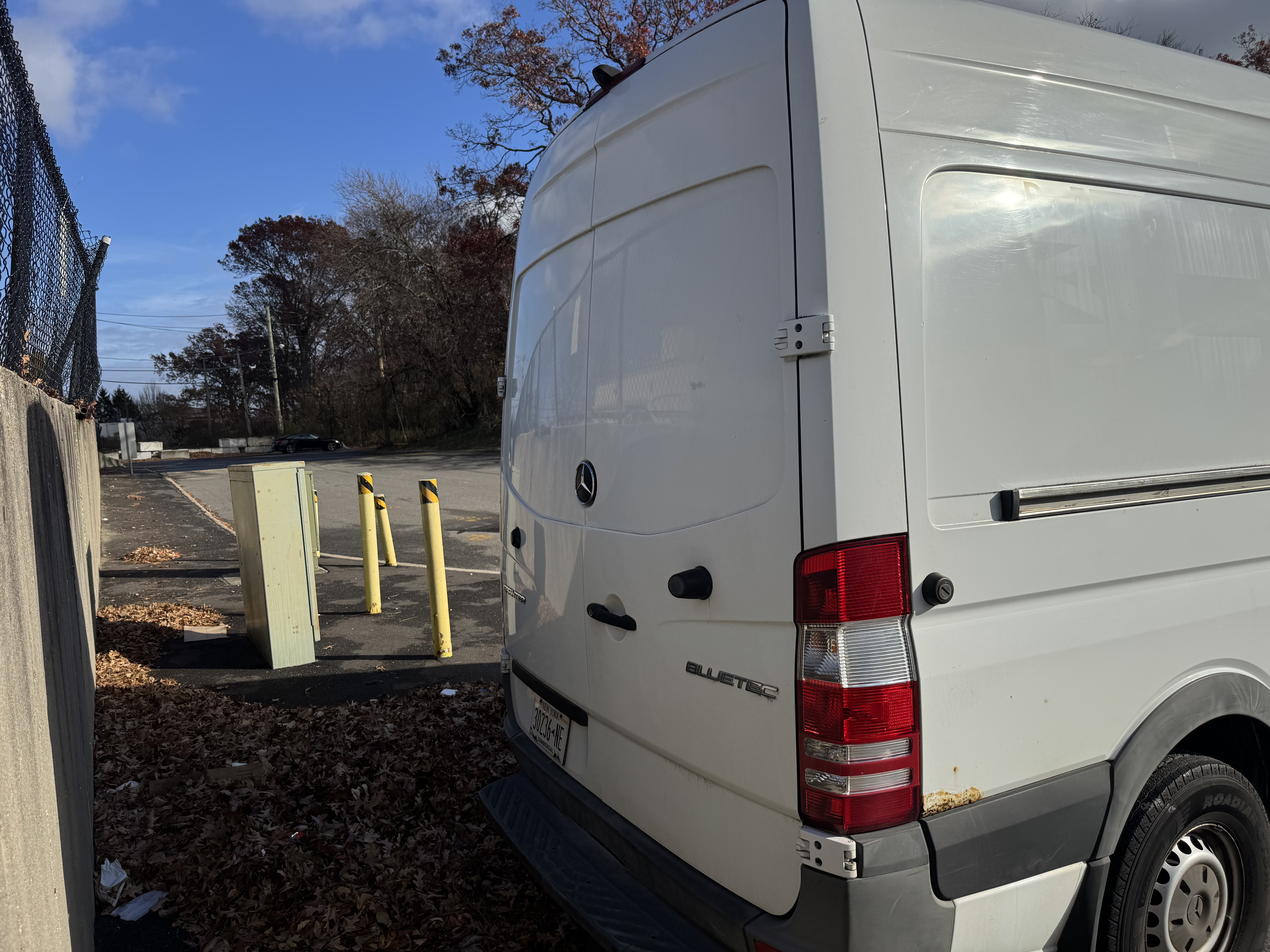 Used 2014 Mercedes-Benz Sprinter 2500 image 20