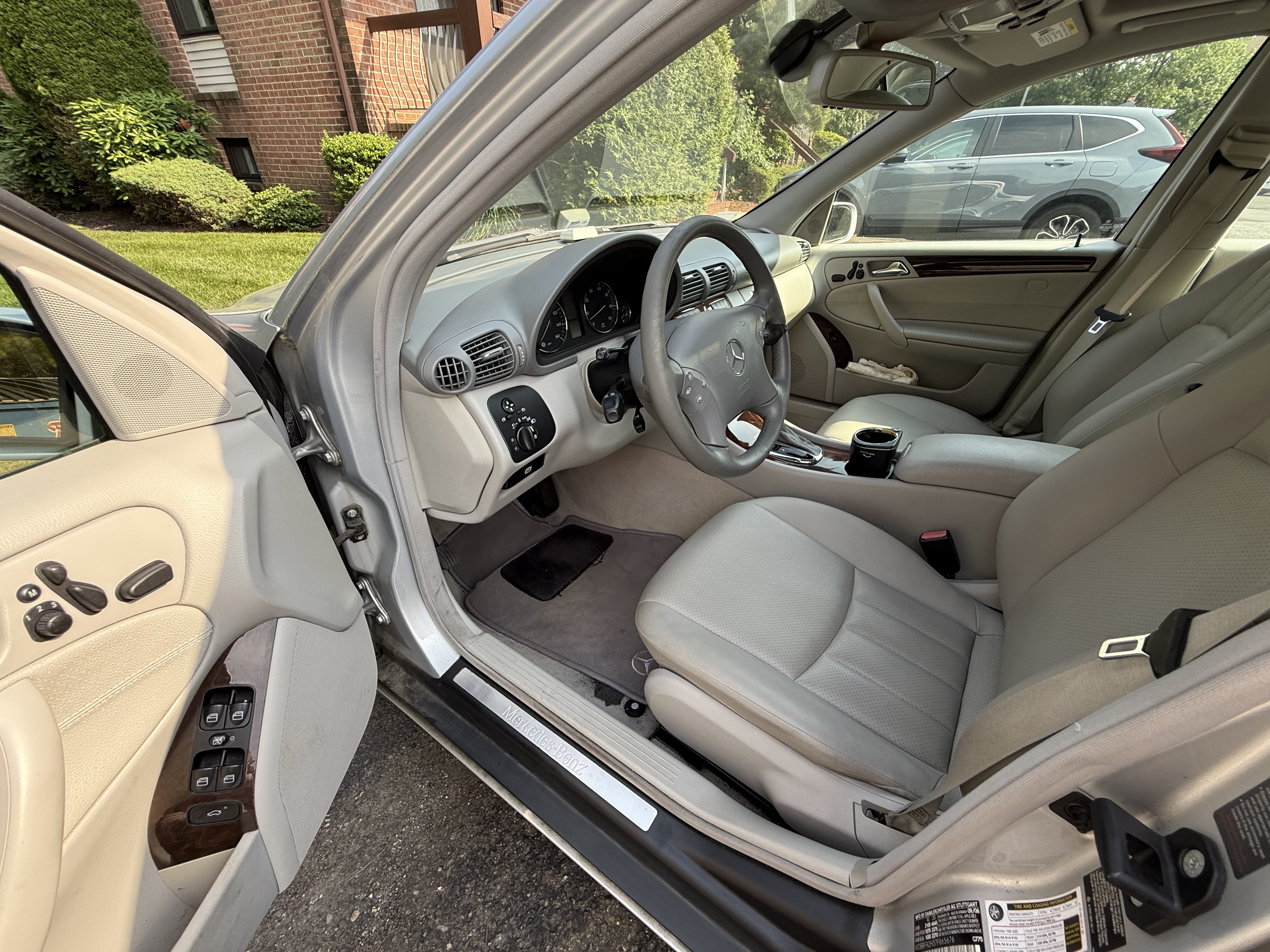 Used 2007 Mercedes-Benz C 280 4MATIC Sedan image 5