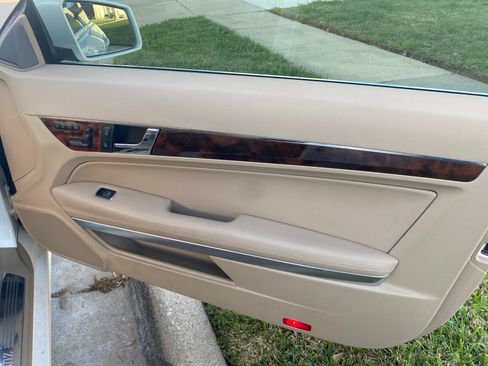 Used 2013 Mercedes-Benz E 350 Coupe image 14