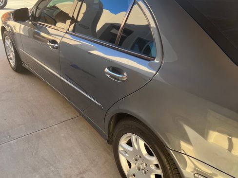 Used 2007 Mercedes-Benz E 320 BlueTEC Sedan image 28