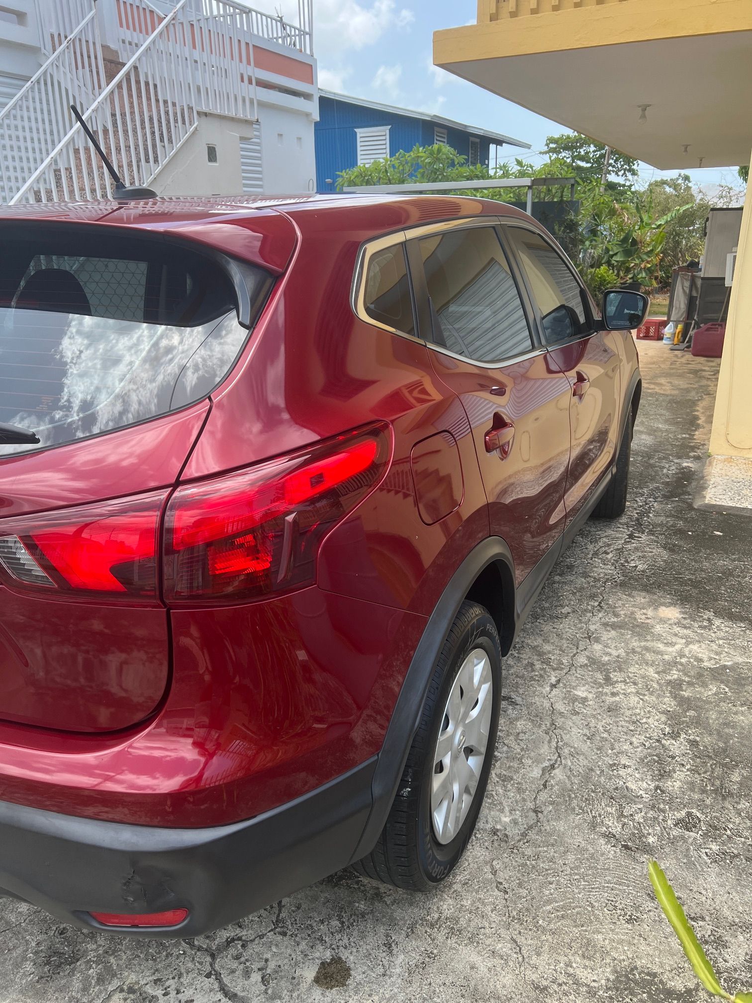 Used 2019 Nissan Rogue Sport FWD image 2