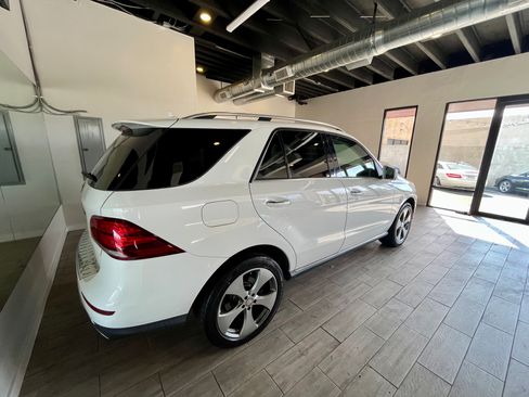Used 2016 Mercedes-Benz GLE 350 w/ Premium Package image 10