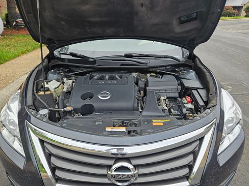 Used 2013 Nissan Altima 3.5 SL image 16