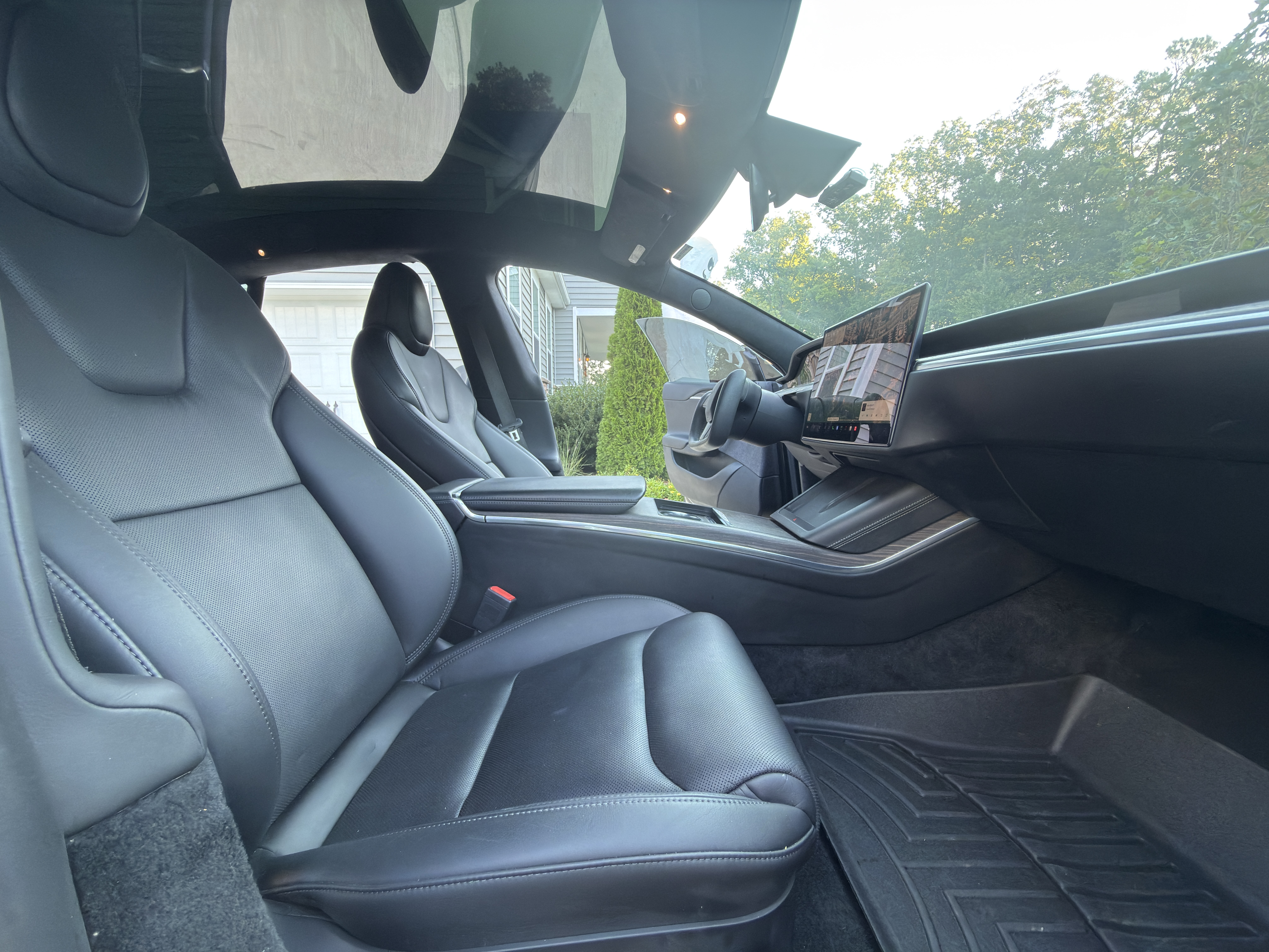 Used 2022 Tesla Model S AWD/4WD image 9