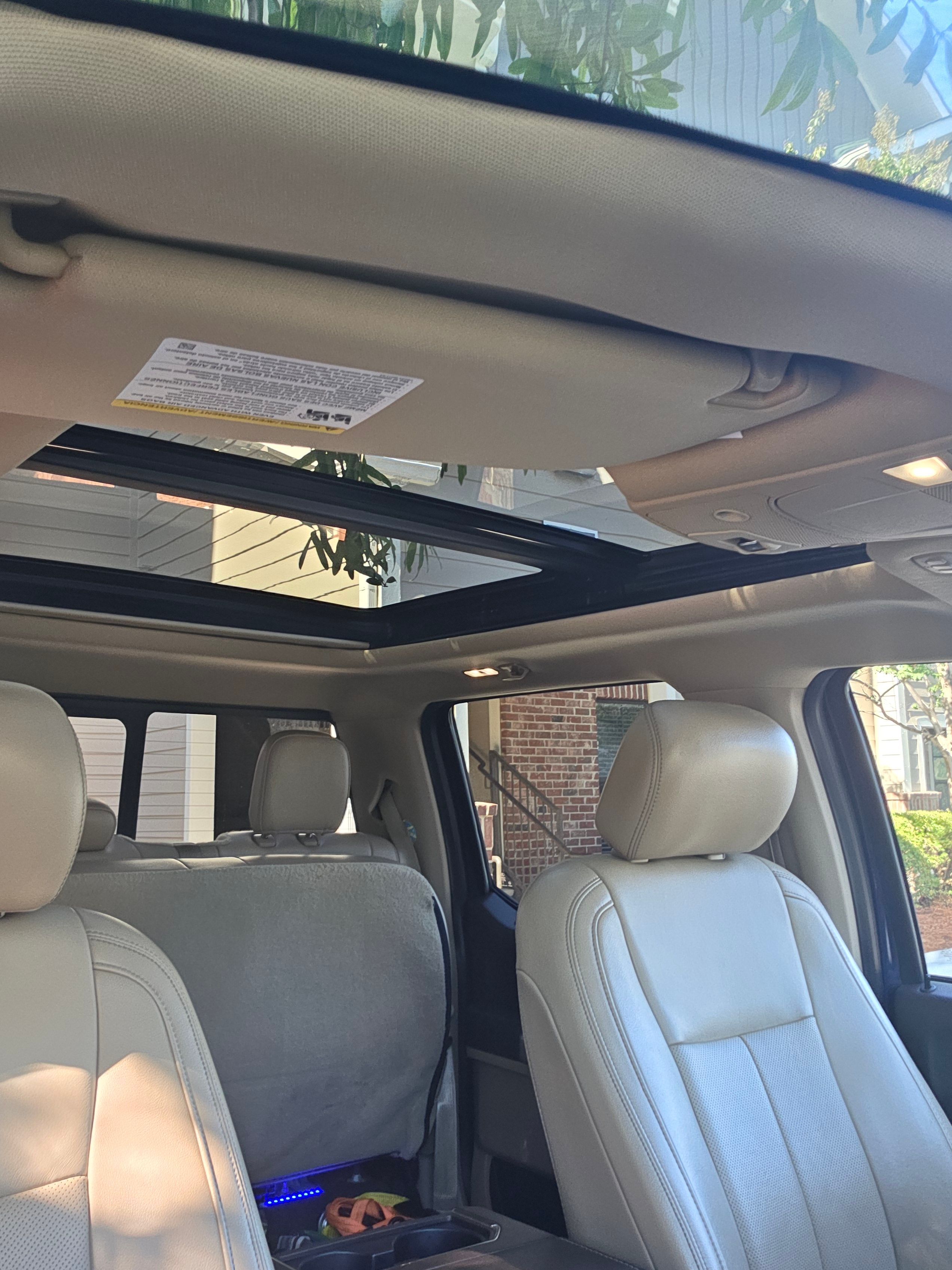 Used 2020 Ford F150 Lariat w/ Equipment Group 502A Luxury AWD/4WD image 2