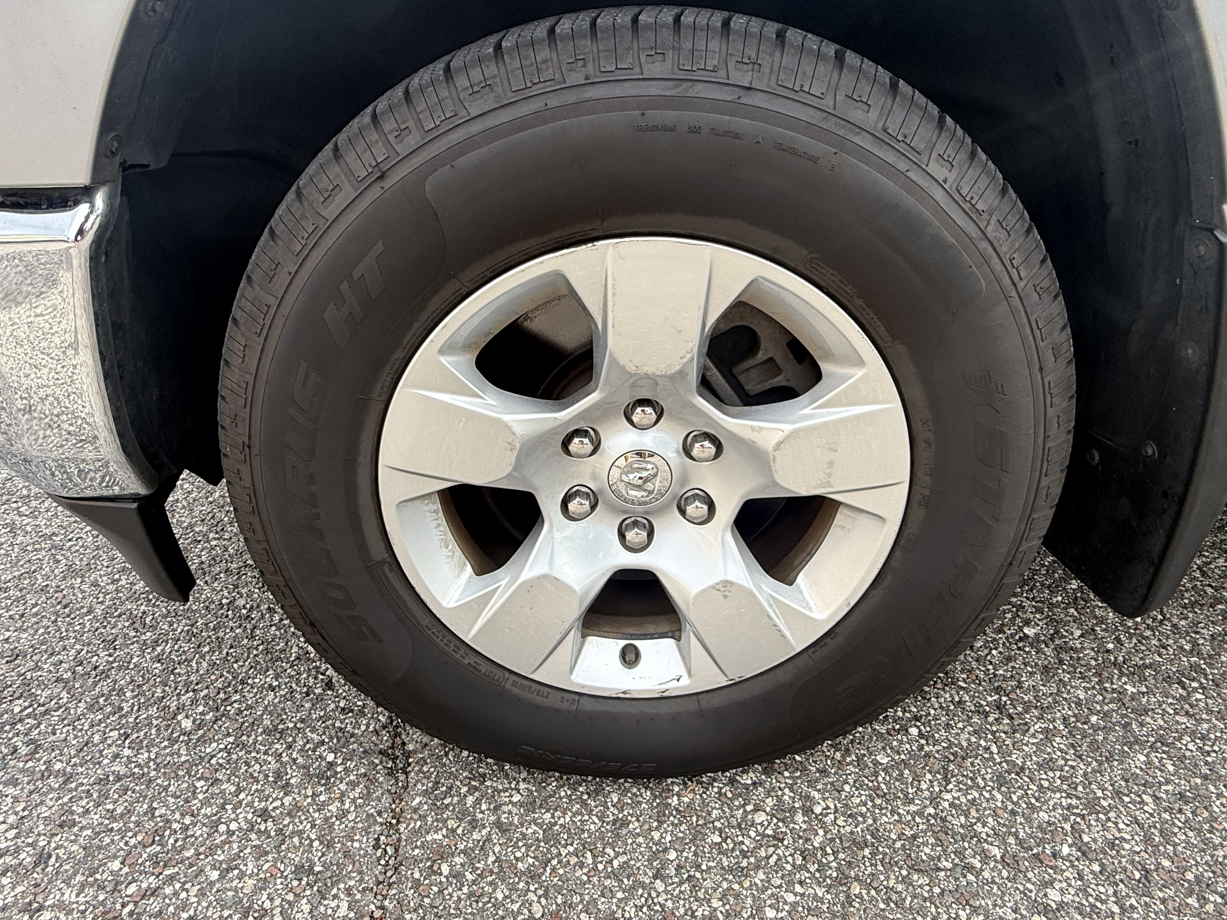 Used 2019 RAM 1500 Big Horn AWD/4WD image 9