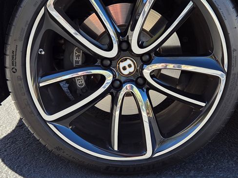 Used 2020 Bentley Continental GT image 20