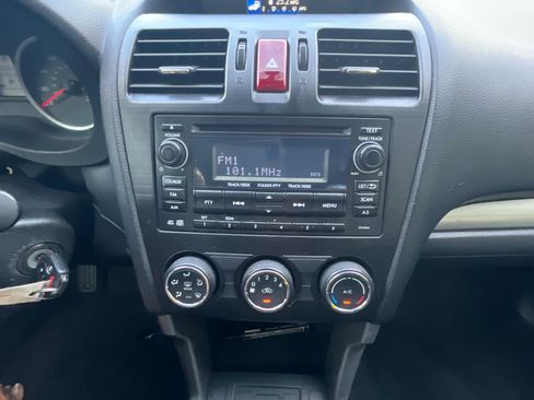 Used 2015 Subaru Forester 2.5i w/ Alloy Wheel Package AWD/4WD image 11