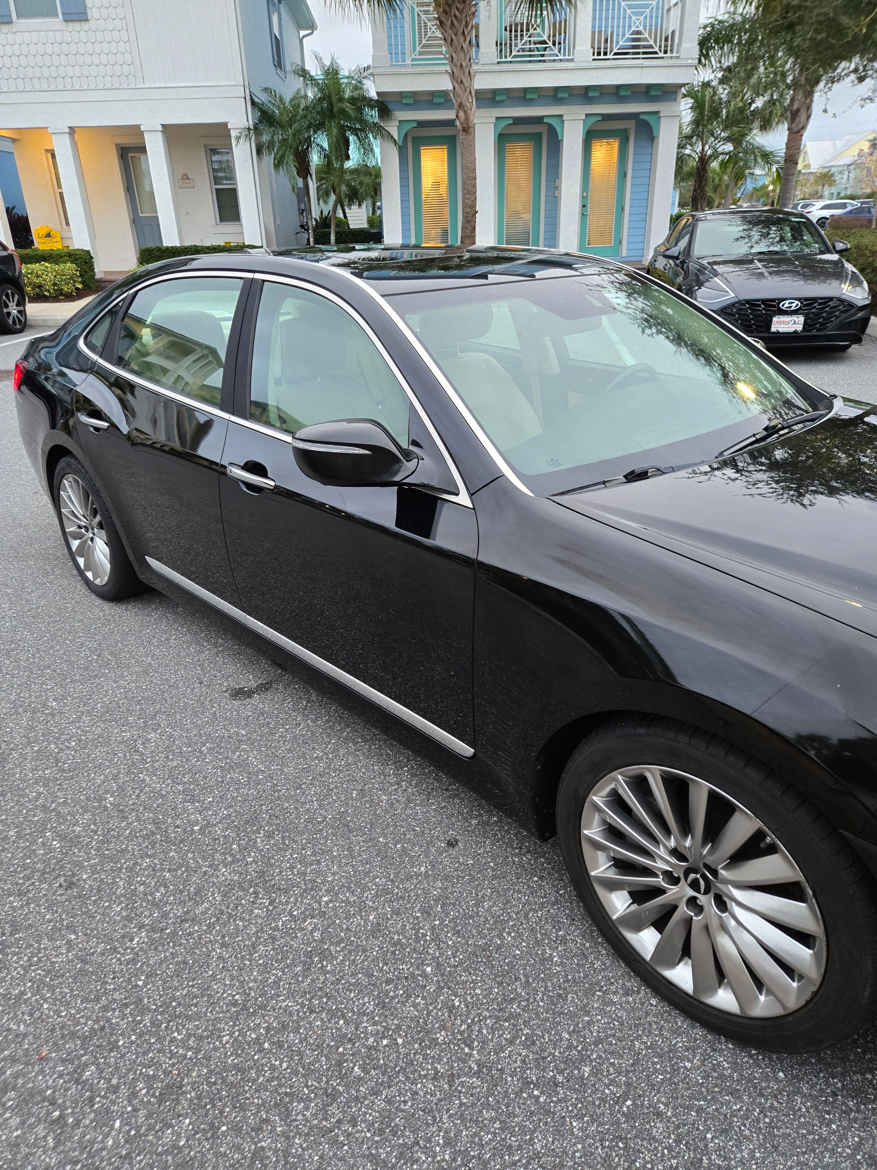 Used 2014 Hyundai Equus Ultimate RWD image 4