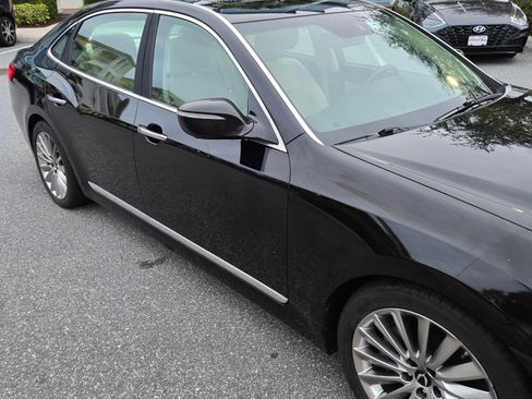 Used 2014 Hyundai Equus Ultimate image 4