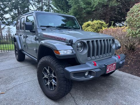 Used 2018 Jeep Wrangler Unlimited Rubicon image 2