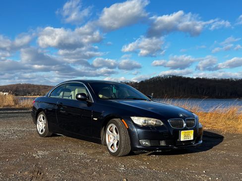 Used 2010 BMW 328i 328i Convertible 2D image 6