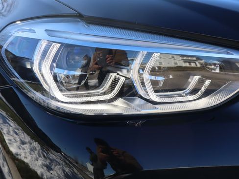 Used 2021 BMW X3 M40i w/ Premium Package image 12