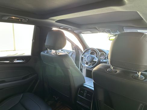 Used 2017 Mercedes-Benz GLE 43 AMG 4MATIC image 13