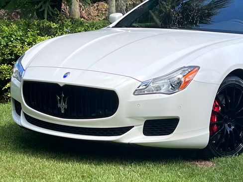 Used 2016 Maserati Quattroporte GTS image 10
