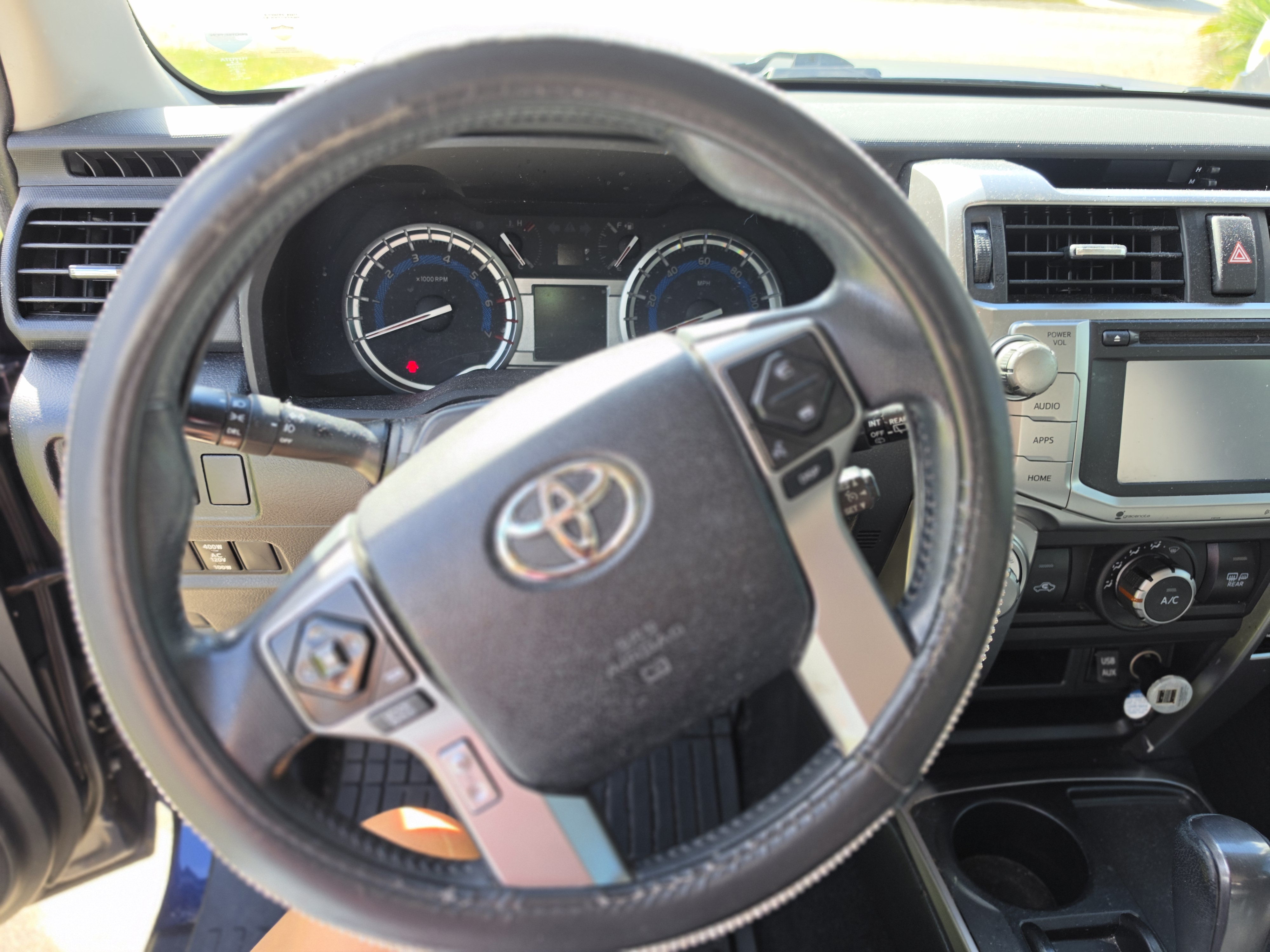 Used 2016 Toyota 4Runner SR5 Premium RWD image 11