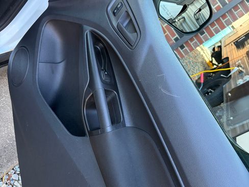 Used 2015 Ford Transit Connect XL image 23