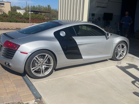 Used 2008 Audi R8 V8 image 8