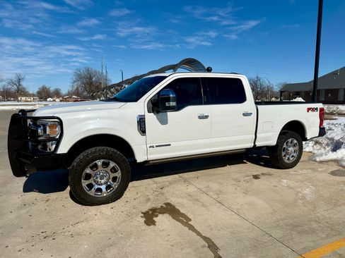 Used 2021 Ford F250 King Ranch w/ King Ranch Ultimate Package image 2