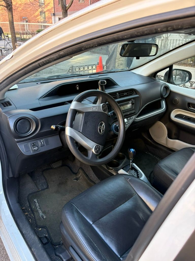 Used 2014 Toyota Prius C Two FWD image 13