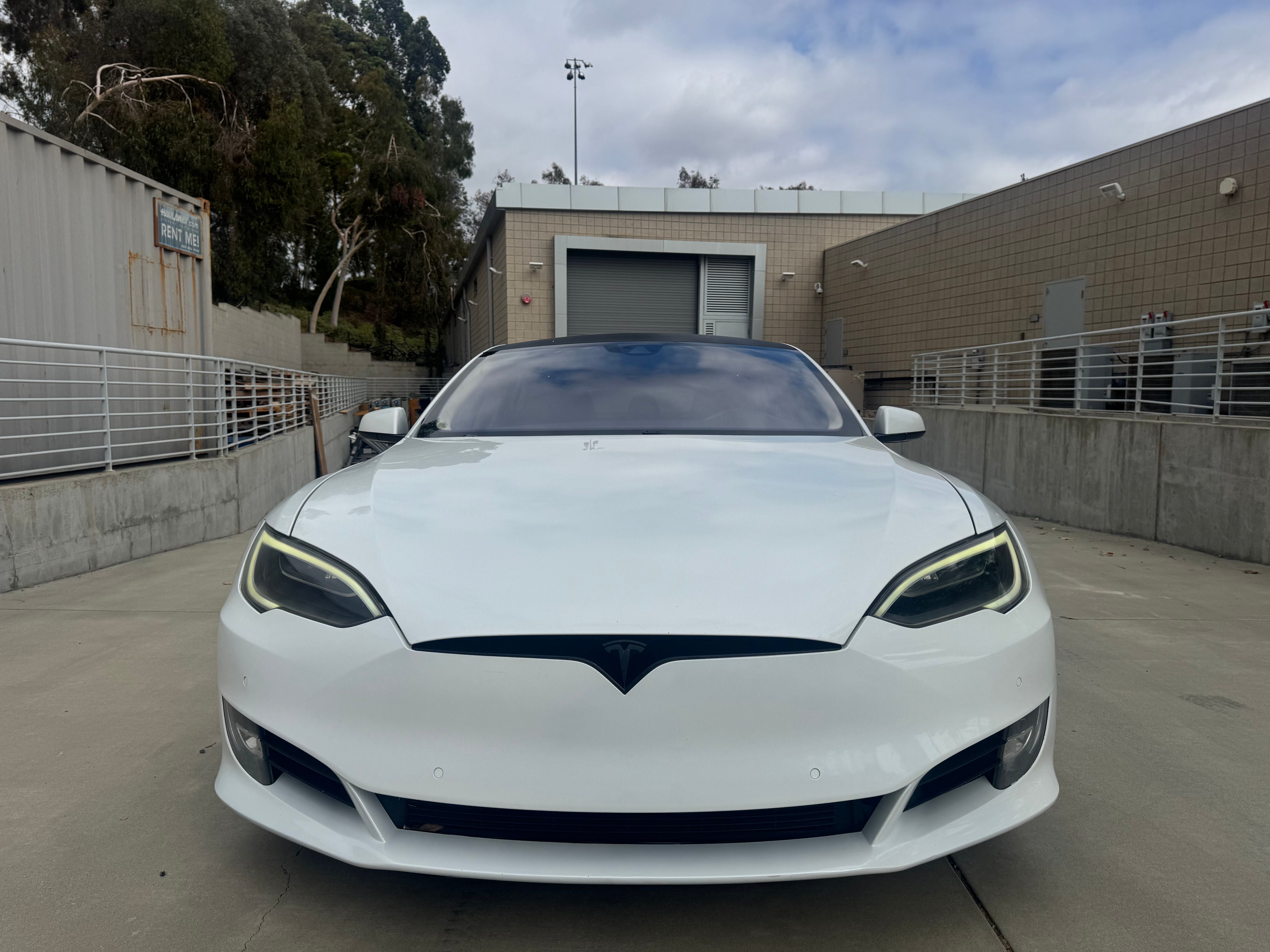 Used 2016 Tesla Model S 90D AWD/4WD image 5