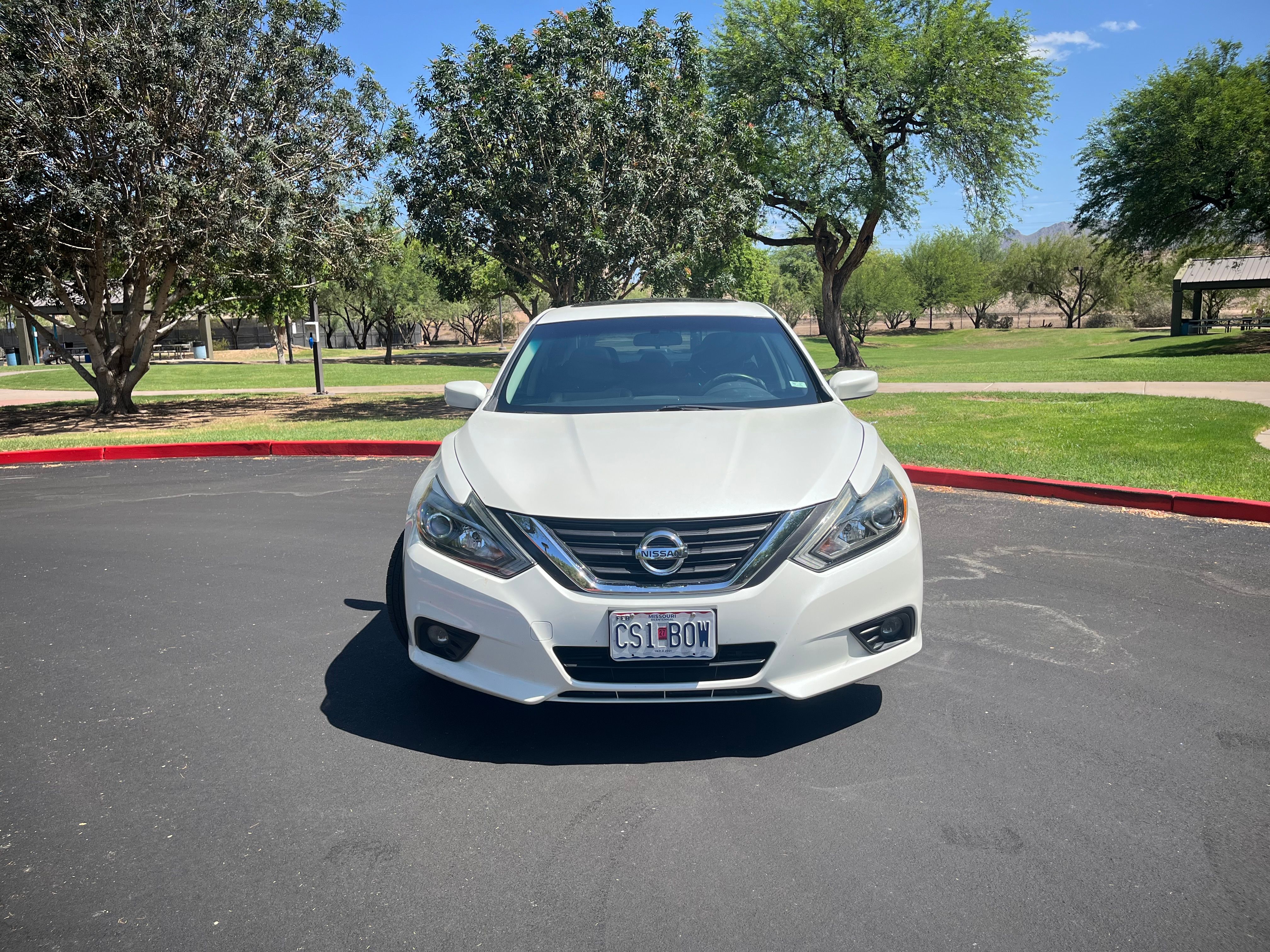 Used 2017 Nissan Altima 2.5 SR FWD image 14