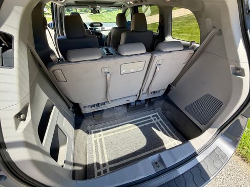 Used 2017 Honda Odyssey EX-L image 29