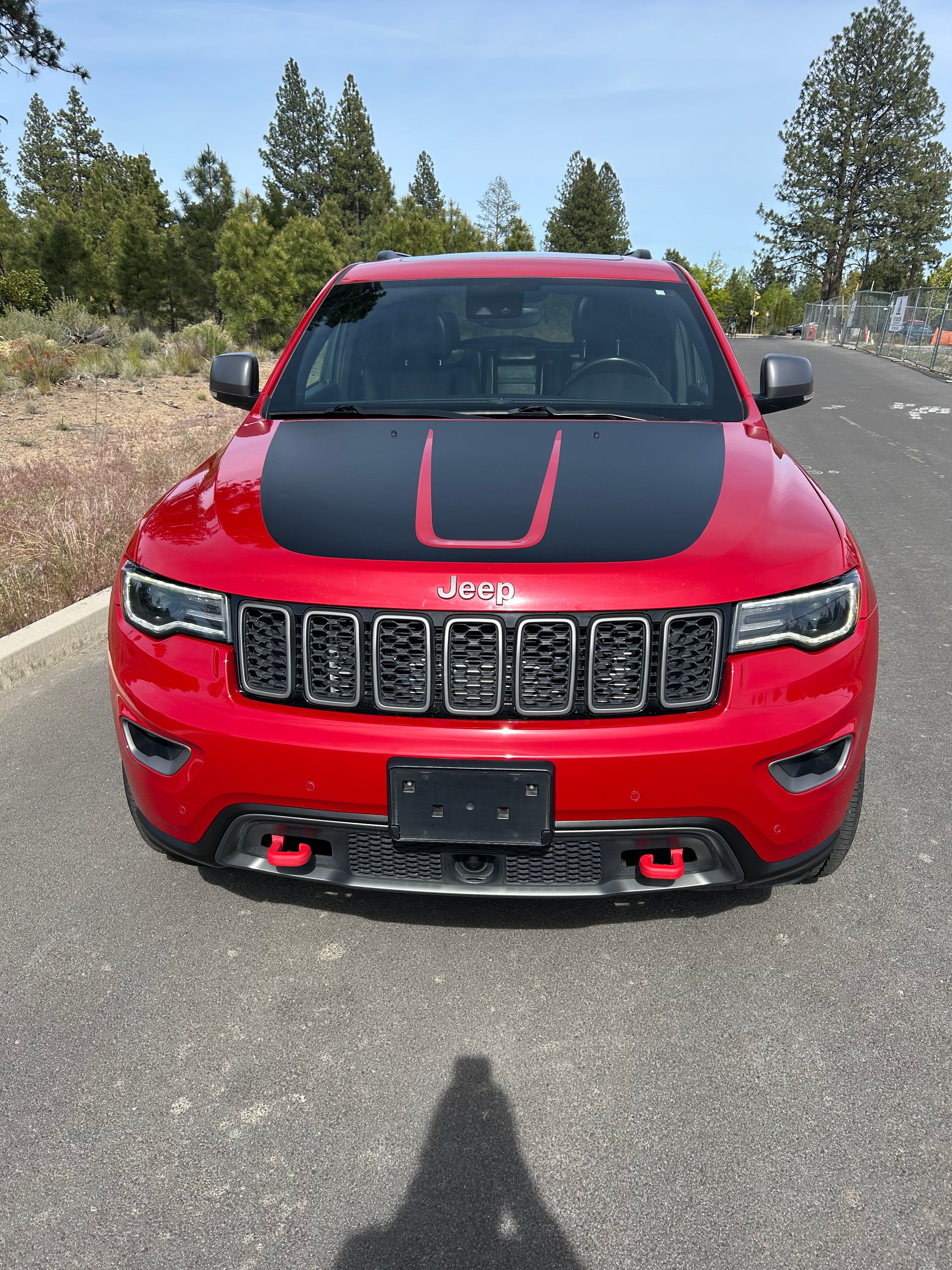 Used 2017 Jeep Grand Cherokee Trailhawk w/ Trailhawk Luxury Group AWD/4WD image 6