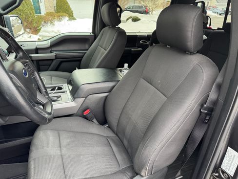 Used 2015 Ford F150 XLT w/ Equipment Group 302A Luxury image 11