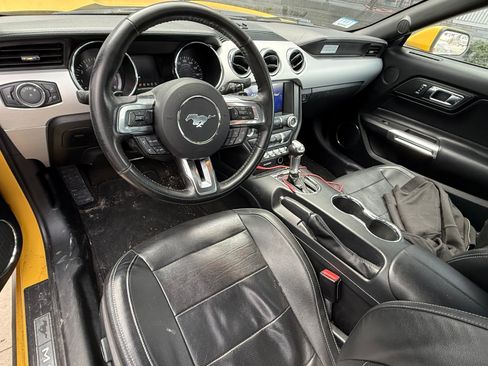 Used 2017 Ford Mustang GT Premium image 13