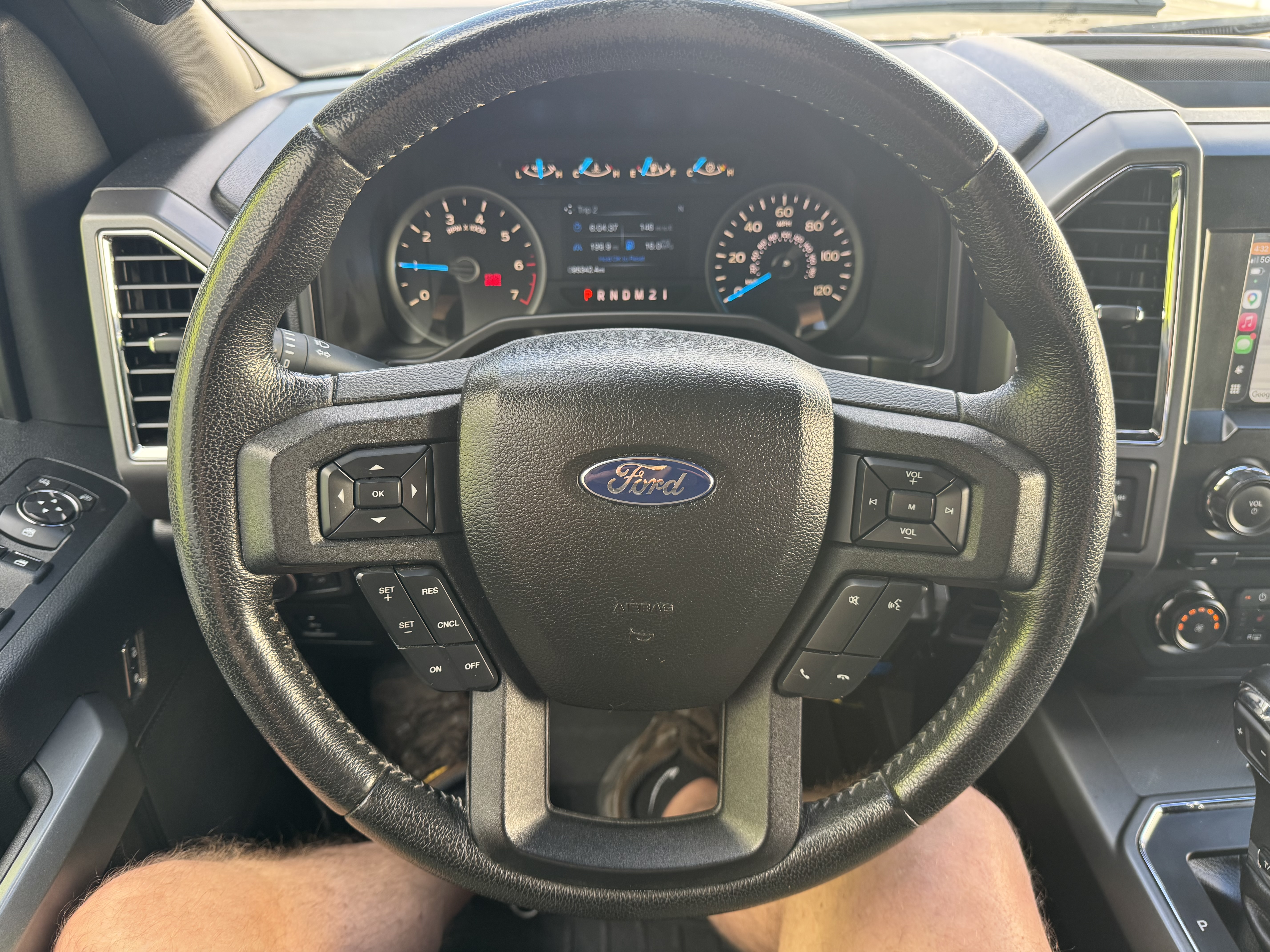 Used 2016 Ford F150 XLT w/ Equipment Group 302A Luxury AWD/4WD image 10