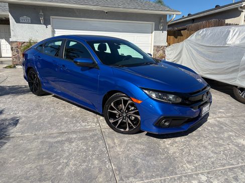 Used 2020 Honda Civic Sport image 9