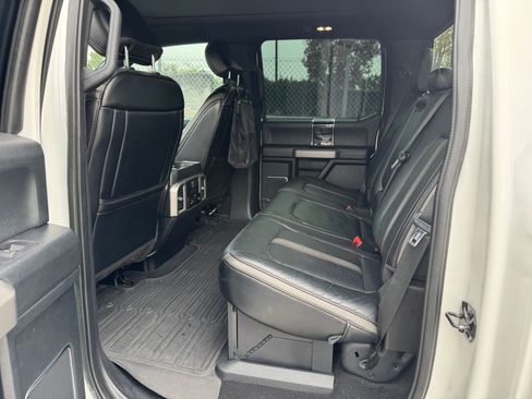 Used 2021 Ford F350 Platinum w/ FX4 Off-Road Package image 10