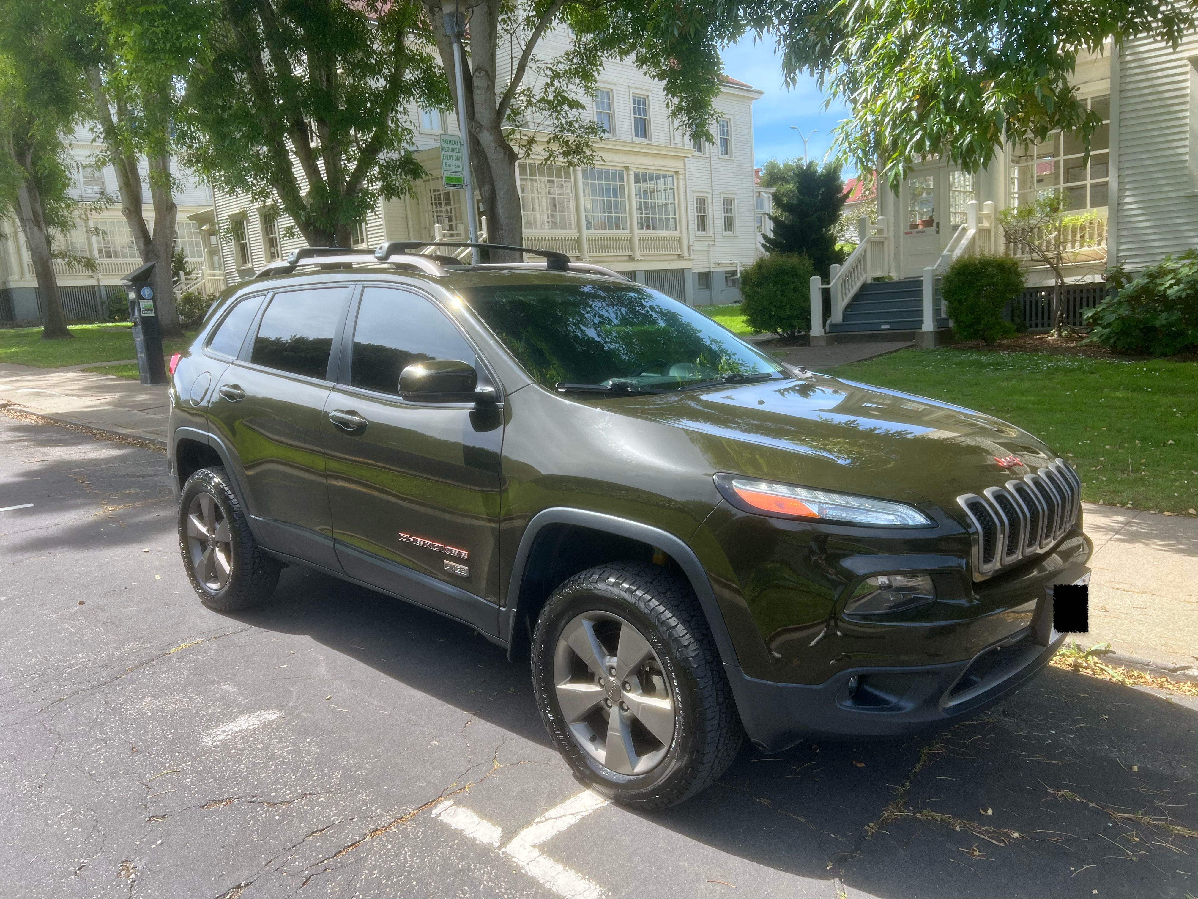 Used 2017 Jeep Cherokee 75th Anniversary AWD/4WD image 1