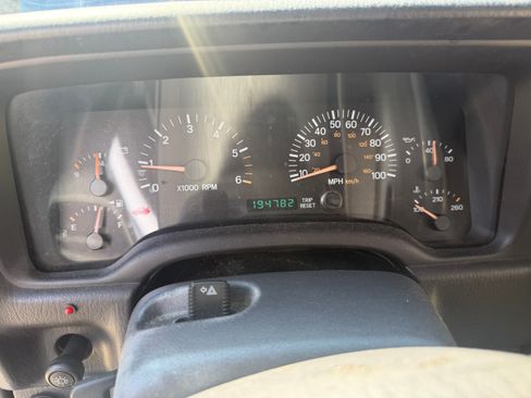 Used 2000 Jeep Cherokee Limited image 23